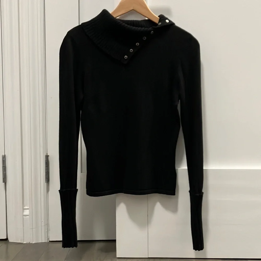 Y2K Vintage Guess Jeans Sweater with Asymmetrical Neck Detail Size S - Picture 3 of 7